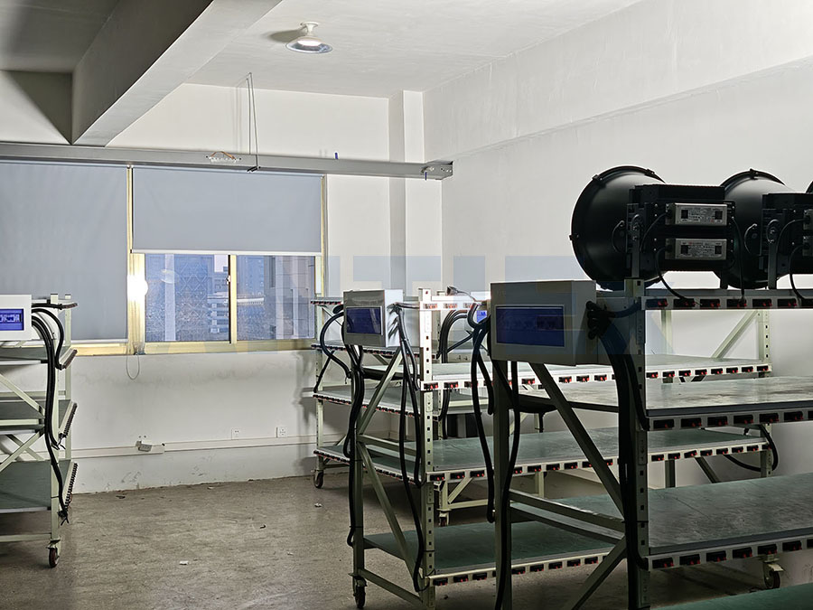 Explosion-Proof Light